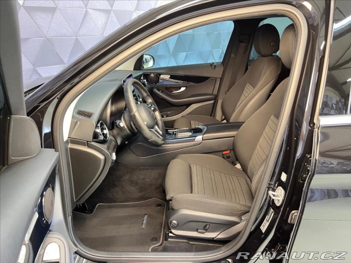 Mercedes-Benz GLC 200 9G-TRONIC 4MATIC, CHR 2020