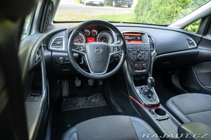 Opel Astra Opel Astra 1,4 Turbo, 103 2014