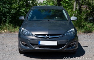 Opel Astra Opel Astra 1,4 Turbo, 103 2014