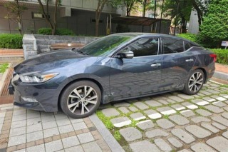 Nissan Maxima MAXIMA PLATINUM