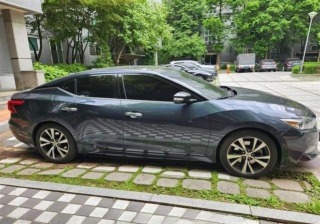 Nissan Maxima MAXIMA PLATINUM 2017