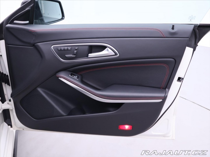 Mercedes-Benz CLA 2,0 45AMG 4-MATIC DPH CZ 2013