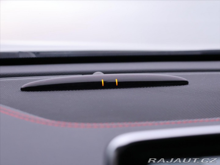 Mercedes-Benz CLA 2,0 45AMG 4-MATIC DPH CZ 2013