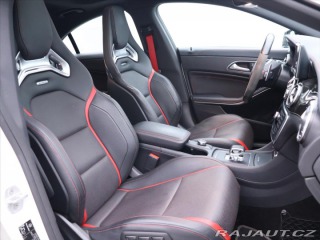 Mercedes-Benz CLA 2,0 45AMG 4-MATIC DPH CZ 2013