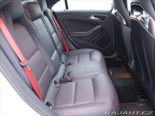 Mercedes-Benz CLA 2,0 45AMG 4-MATIC DPH CZ 2013
