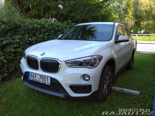 BMW iX1 