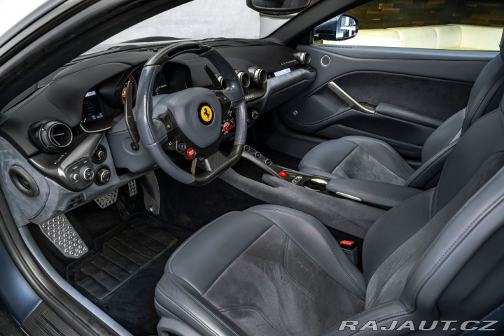 Ferrari Ostatní modely F12 Berlinetta 2014