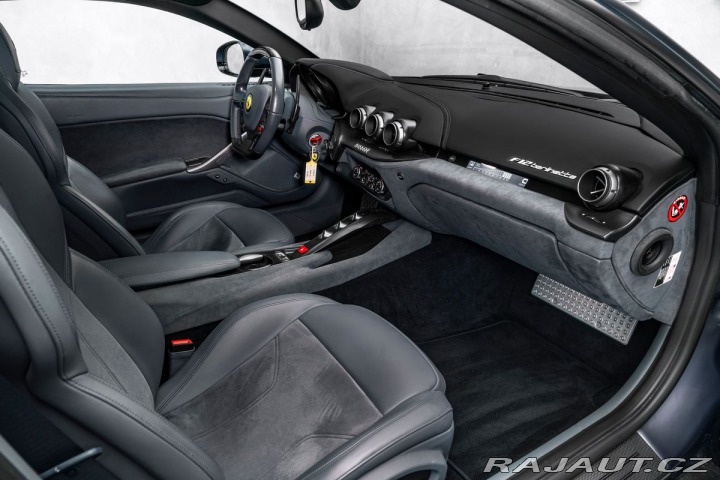 Ferrari Ostatní modely F12 Berlinetta 2014