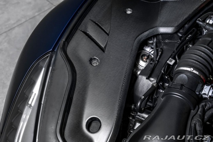 Ferrari Ostatní modely F12 Berlinetta Lift, kamery, full-carbon 1800