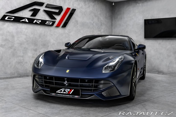 Ferrari Ostatní modely F12 Berlinetta Lift, kamery, full-carbon 1800