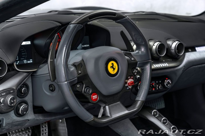 Ferrari Ostatní modely F12 Berlinetta Lift, kamery, full-carbon 1800