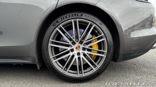 Porsche Panamera Turbo S E-Hybrid Sport Tu 2018