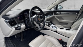 Porsche Panamera Turbo S E-Hybrid Sport Tu 2018