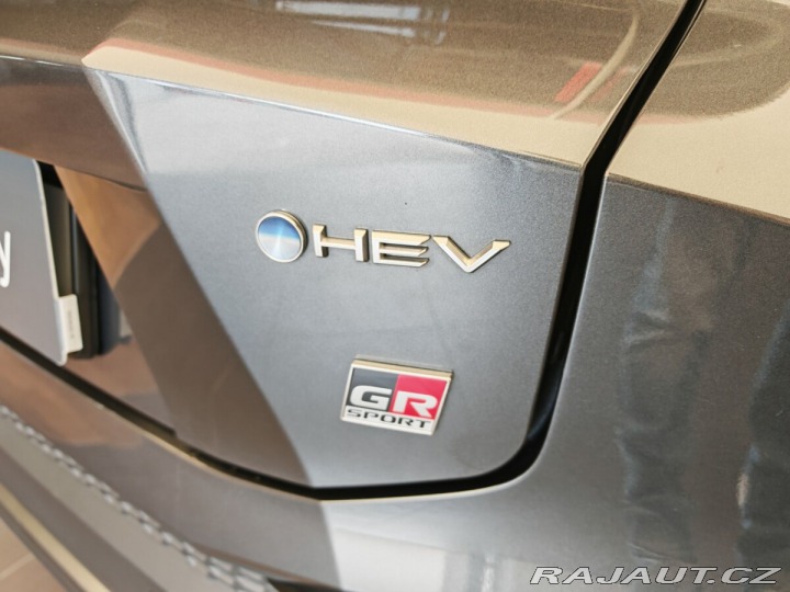 Toyota C-HR 2.0 Hybrid 4x2 GR SPORT 2024
