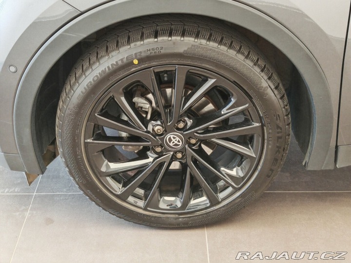 Toyota C-HR 2.0 Hybrid 135kW E-CVT GR 2024