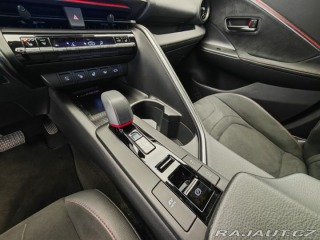 Toyota C-HR 2.0 Hybrid 135kW E-CVT GR 2024