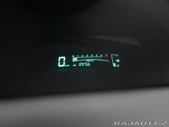 Toyota Yaris 1,33 Dual VVT-i 74kW ČR 2009