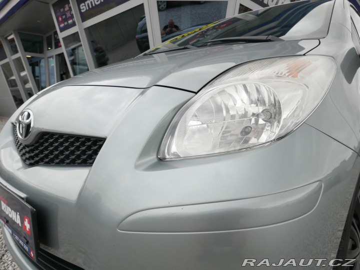 Toyota Yaris 1,33 Dual VVT-i 74kW ČR 2009