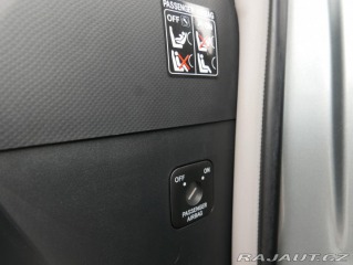 Toyota Yaris 1,33 Dual VVT-i 74kW ČR 2009