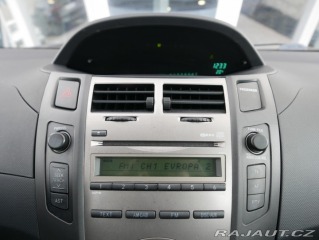 Toyota Yaris 1,33 Dual VVT-i 74kW ČR 2009