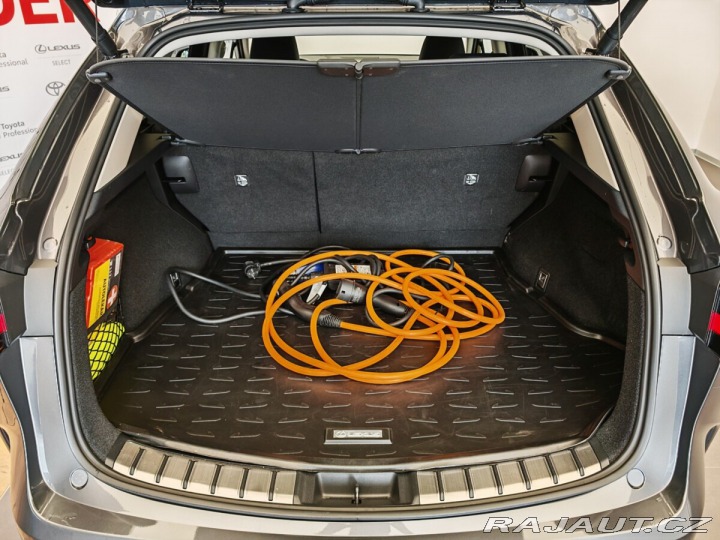 Lexus Ostatní modely NX 450h plus 450h+ Plug-in Hybrid EXEC 2024