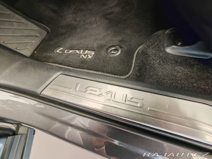 Lexus Ostatní modely NX 450h plus 450h+ Plug-in Hybrid EXEC 2024