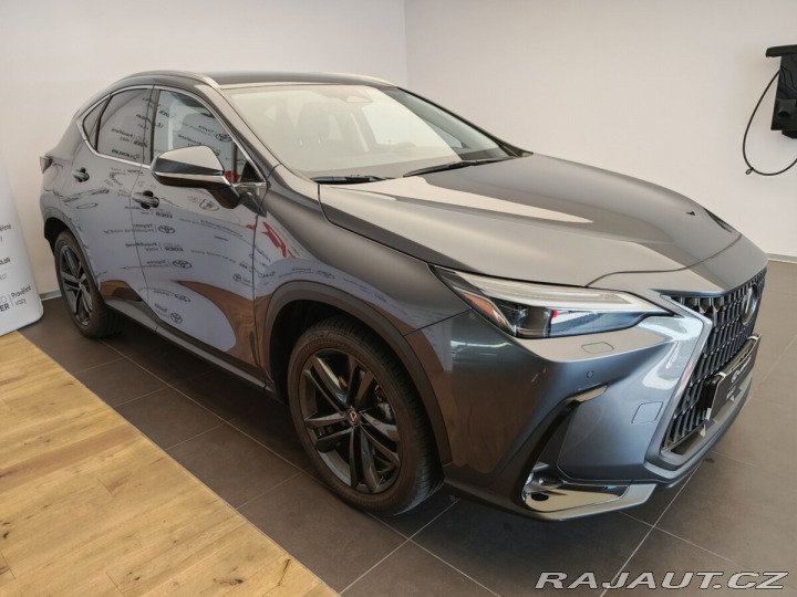 Lexus Ostatní modely NX 450h plus 450h+ Plug-in Hybrid EXEC 2024