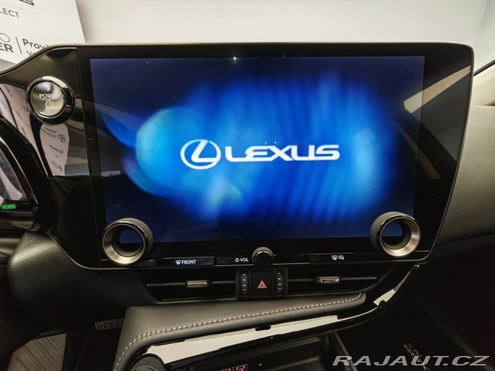 Lexus Ostatní modely NX 450h plus 450h+ Plug-in Hybrid EXEC 2024