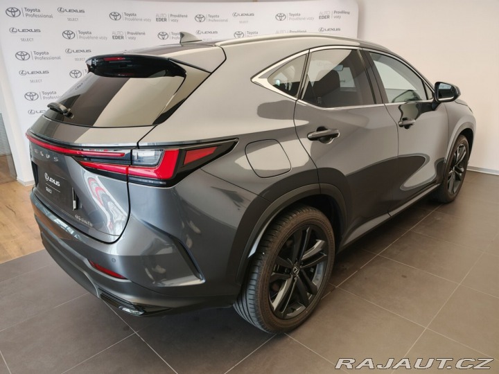 Lexus Ostatní modely NX 450h plus 450h+ Plug-in Hybrid EXEC 2024