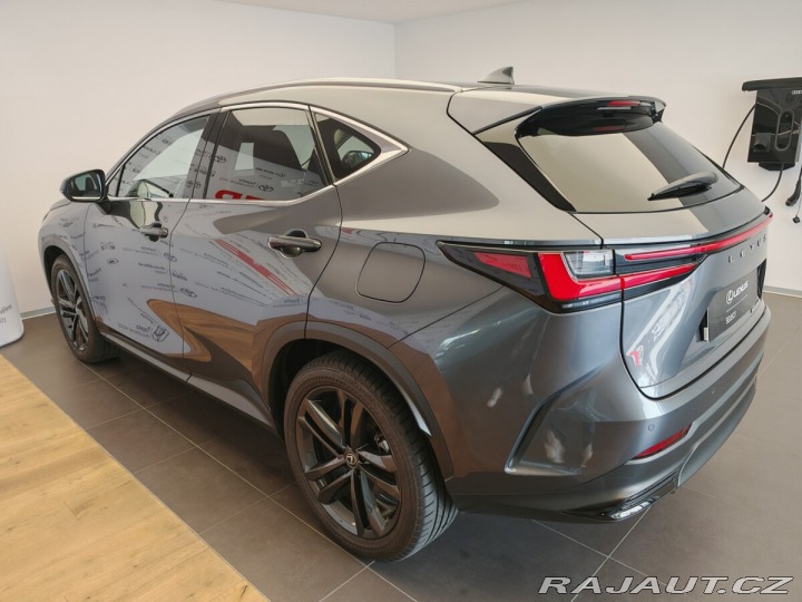 Lexus Ostatní modely NX 450h plus 450h+ Plug-in Hybrid EXEC 2024