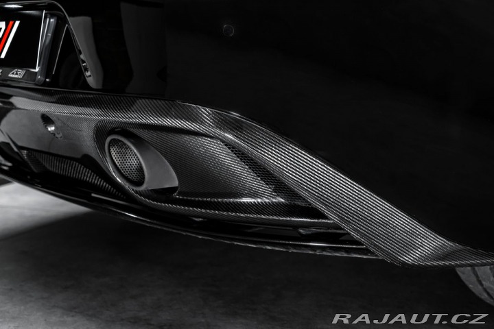Aston Martin Vanquish 2013