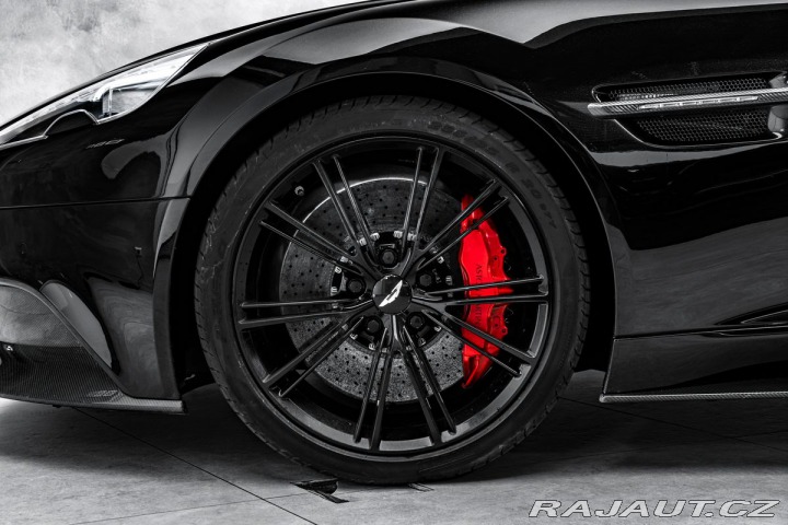 Aston Martin Vanquish 2013