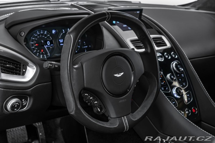 Aston Martin Vanquish 2013