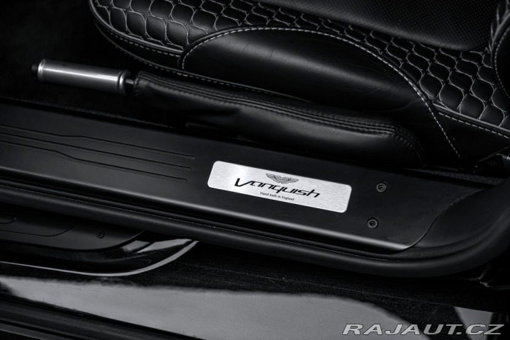 Aston Martin Vanquish 2013