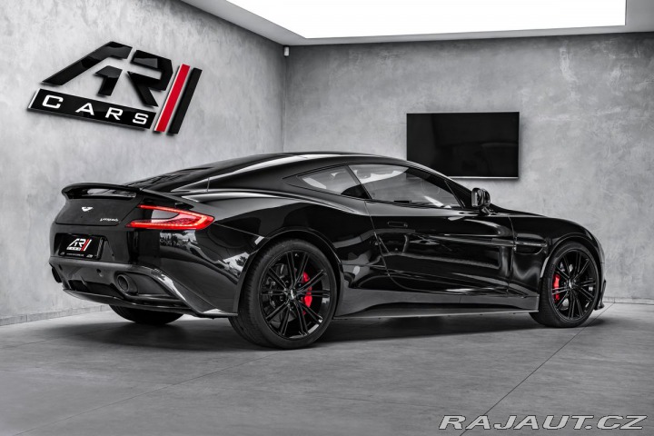 Aston Martin Vanquish 2013