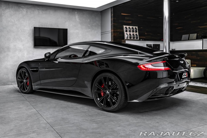 Aston Martin Vanquish 2013