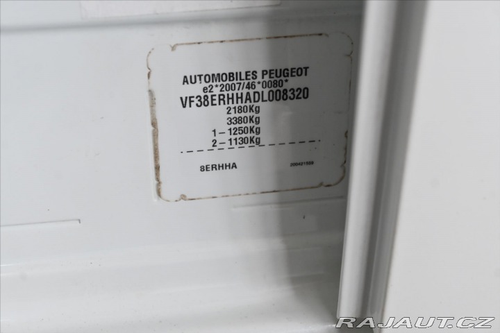 Peugeot 508 2,0 SW HDi 120 kW AT6 Pan 2013