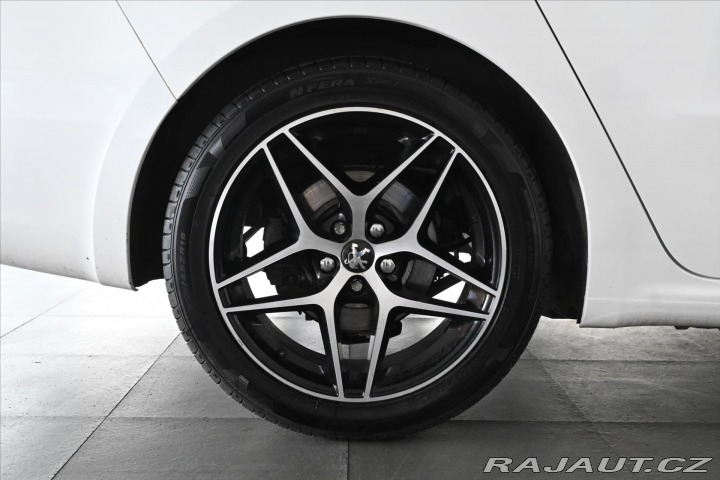 Peugeot 508 2,0 SW HDi 120 kW AT6 Pan 2013