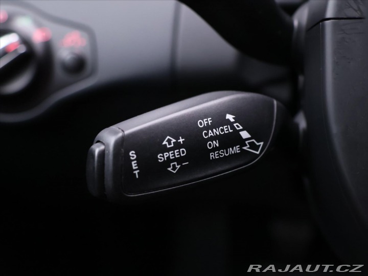 Audi A4 2,0 TDI 140kW S-line Quat 2015