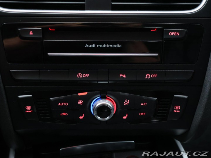 Audi A4 2,0 TDI 140kW S-line Quat 2015