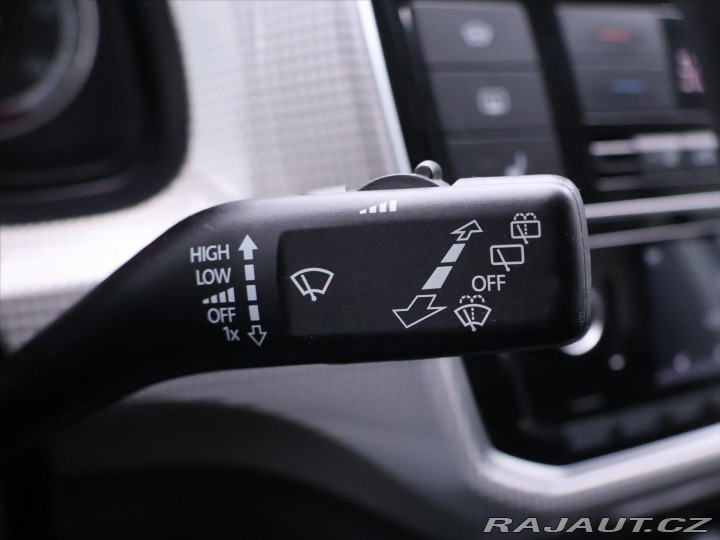 Volkswagen e-up! 61kW DPH 1. Maj DPH Kamer 2022