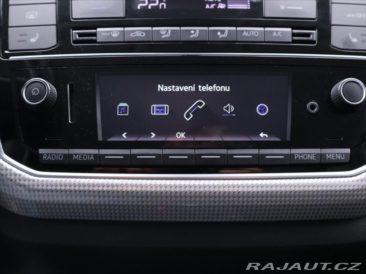 Volkswagen e-up! 61kW DPH 1. Maj DPH Kamer 2022