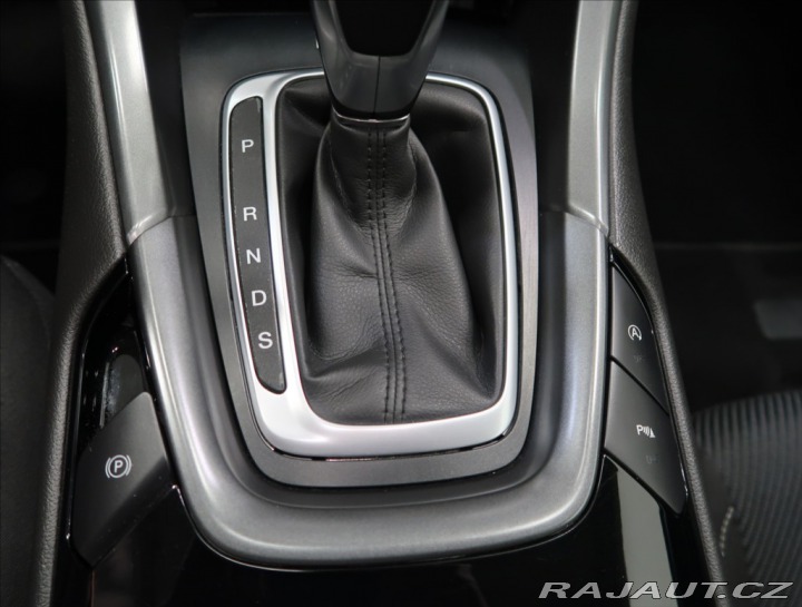 Ford Mondeo 2,0 TDCi AUT ČR 2016