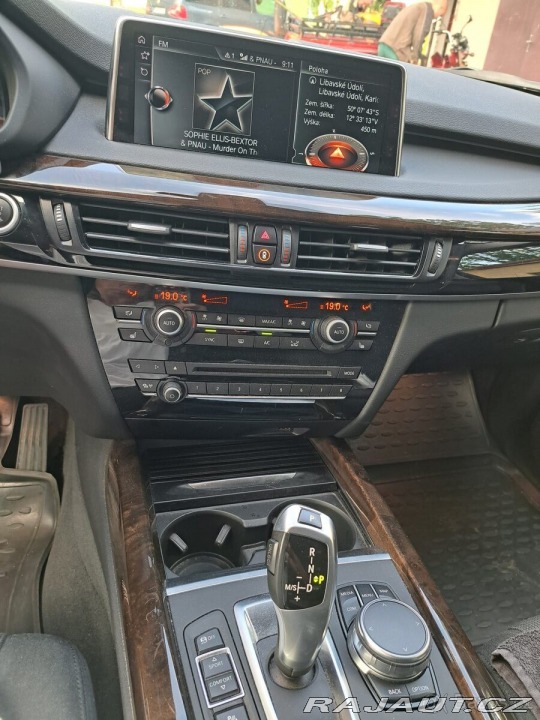 BMW X5 1800