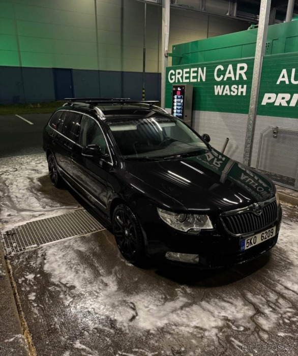 Škoda Superb 2,0   2 COMBI