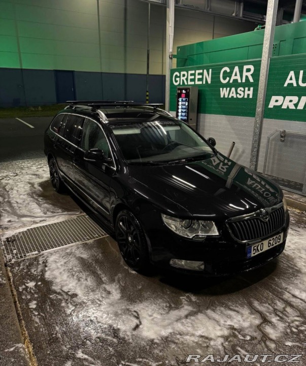 Škoda Superb 2,0 2 COMBI 2010