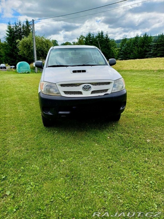 Toyota Hilux  1800