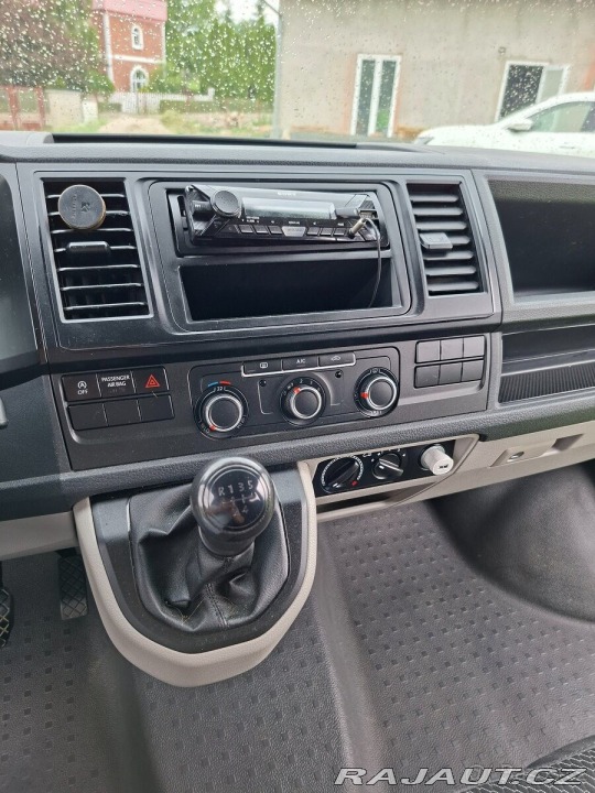 Volkswagen Transporter 2,0 TDI 100 kw 9míst,kl 2016