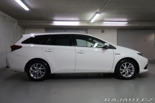 Toyota Auris 1.8Hybrid,CZ,Comfort 2016