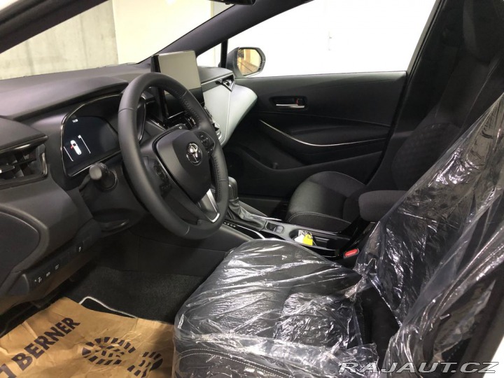 Toyota Corolla 1.8, HEV, e-CVT, Comfort 2026